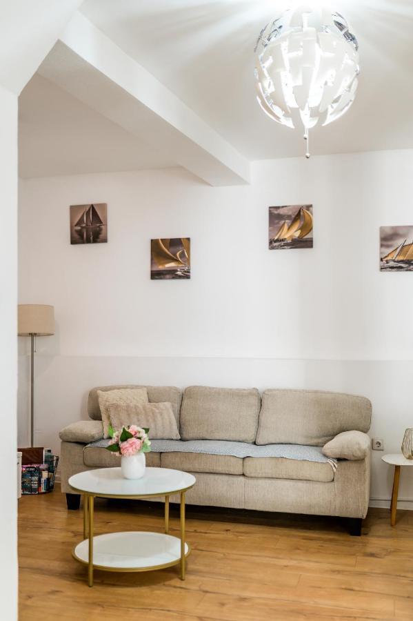 Nautica Free Parking Apartment ชิเบนิก ภายนอก รูปภาพ